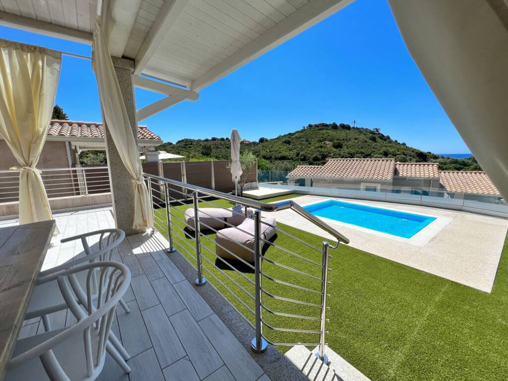 Aura Midi: giardino con plunge pool idromassaggio privata