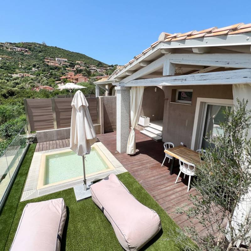Aura Mini: veranda e giardino privato