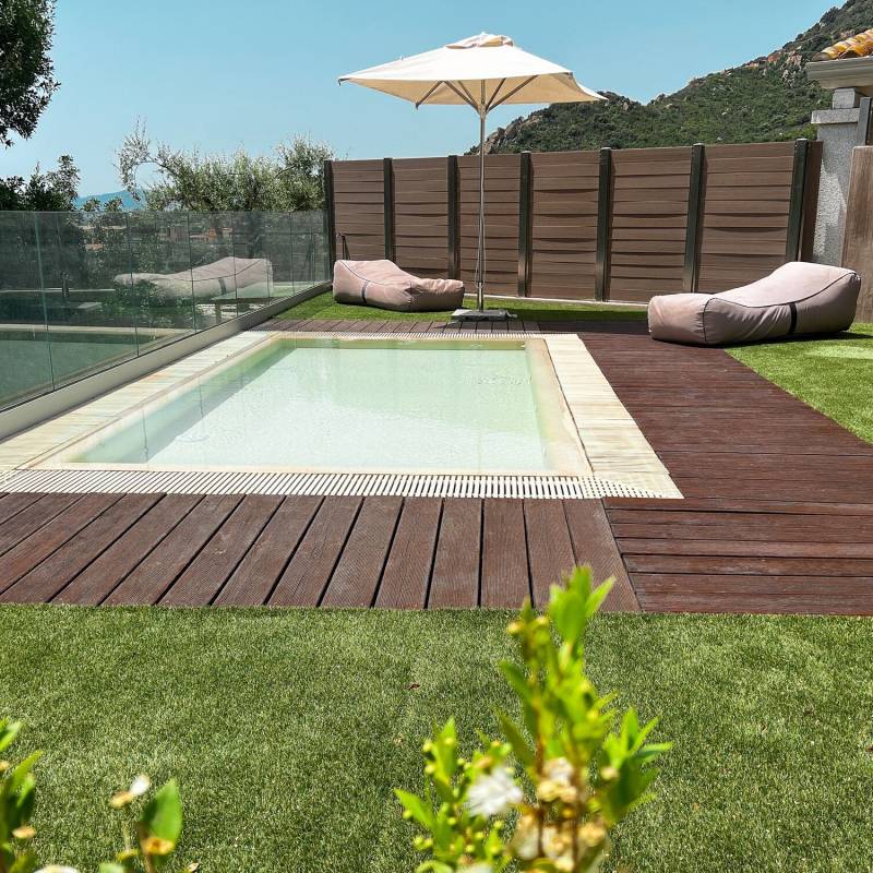 Aura Luna: giardino con plunge pool idromassaggio privata