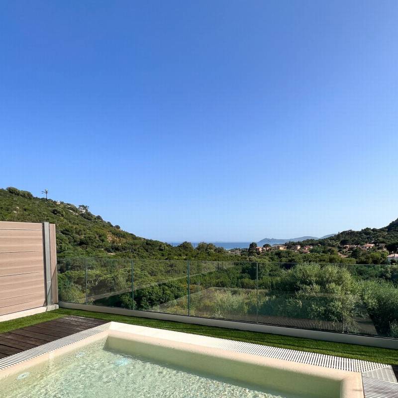 Aura Midi: vista dalla casa